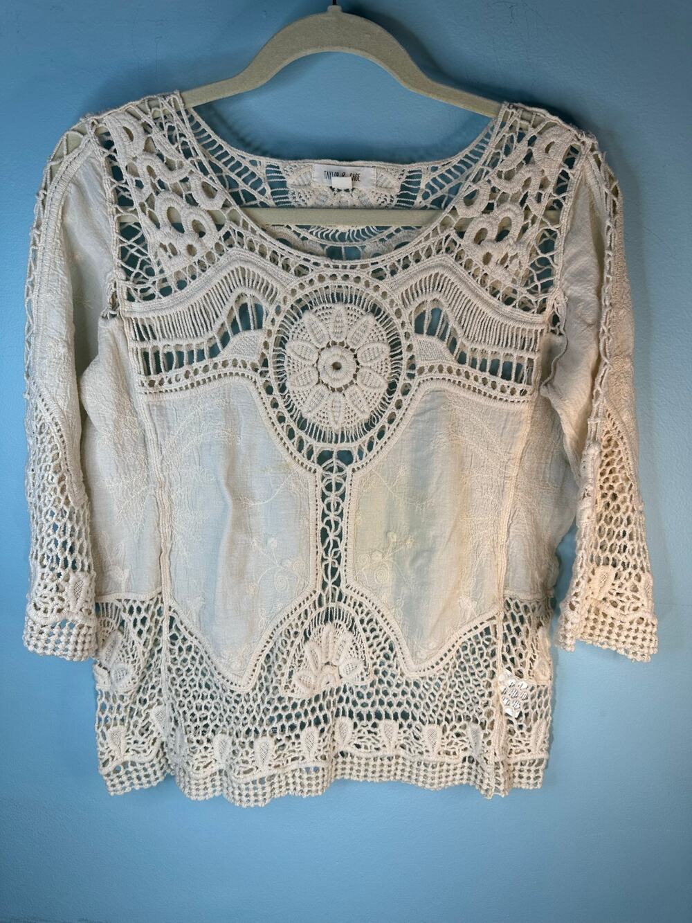 Taylor & Sage Cream Embroidered Boho Coquette Coastal Beach Top Shirt Size XS